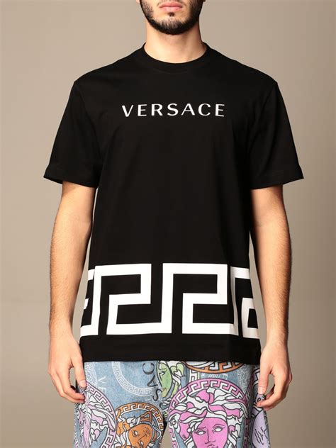 versace t shirt blauw zwart|versace t shirt men price.